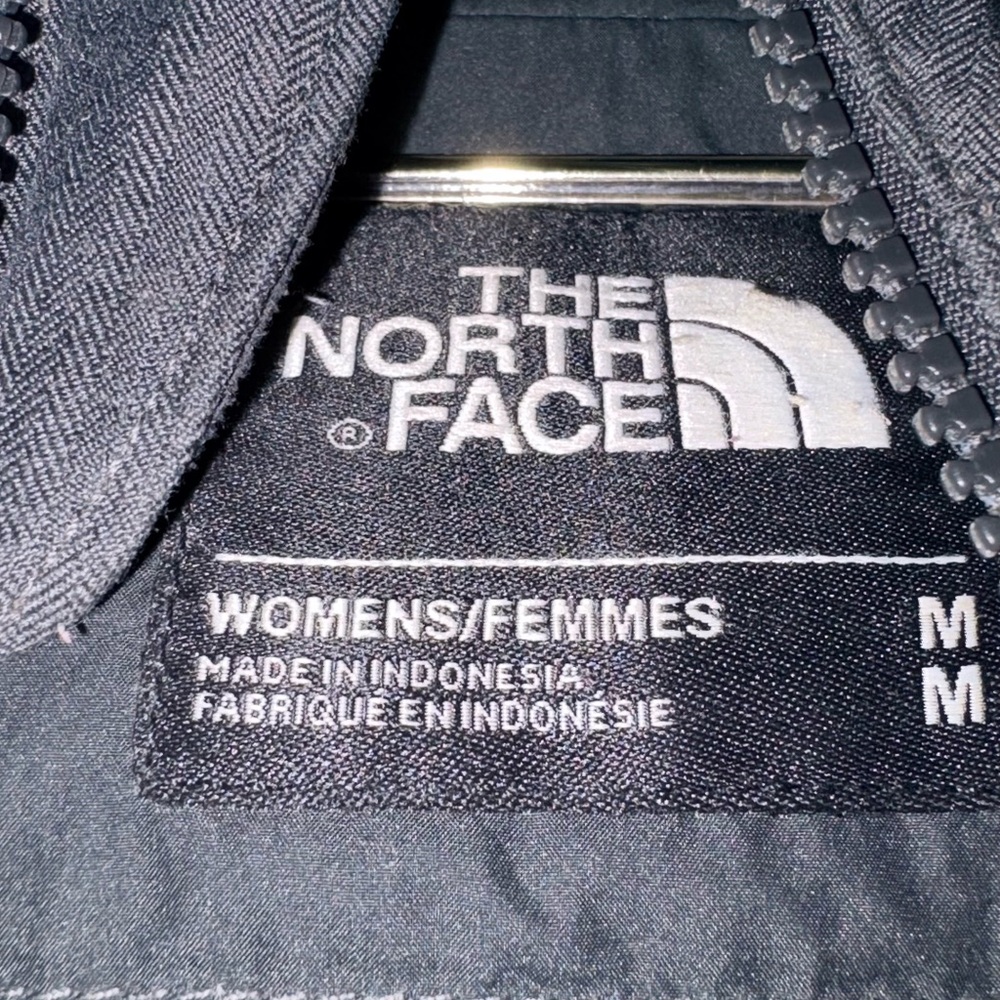 The North Face Black Women's Jacket - Picture 7 of 10